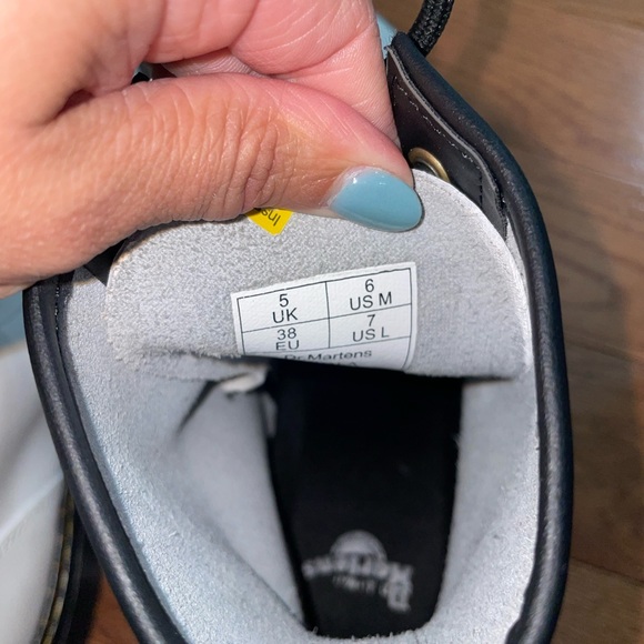 Dr. Martens White Combat Boots size 7 “Zavala” - Picture 6 of 10